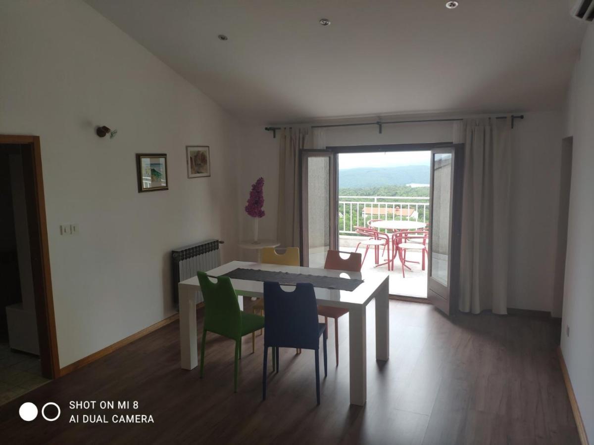 Apartment Belvedere Koromačno Dış mekan fotoğraf