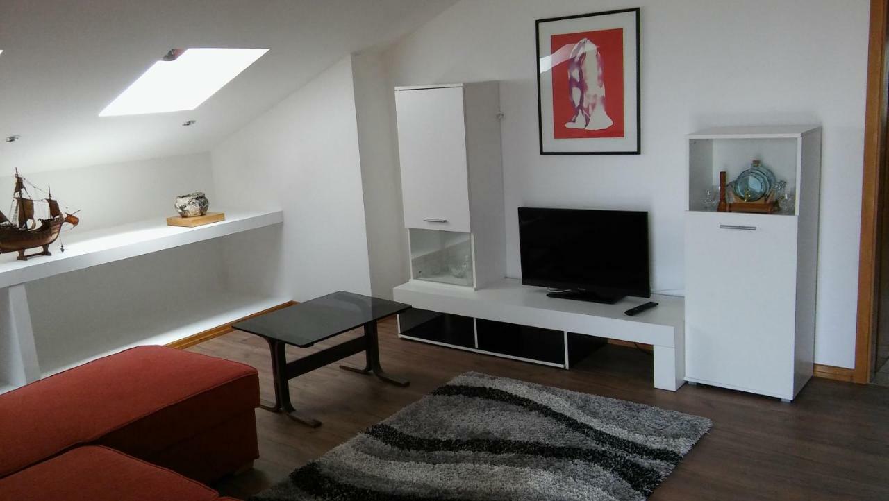 Apartment Belvedere Koromačno Dış mekan fotoğraf
